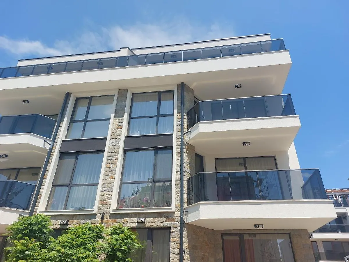 Skarabey Park Apartment Sarafovo Burgas